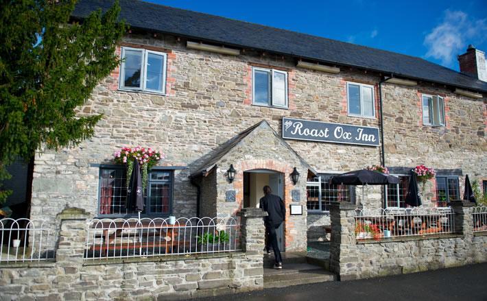 The Roast Ox Inn Painscastle Exterior photo